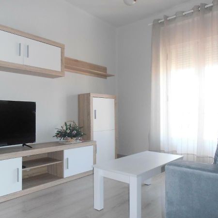Paneras Del Rey Apartment อาบีลา ภายนอก รูปภาพ